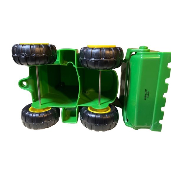 TOMY John Deere  Plastic Tractor Combine Toy Set - Picture 15 of 16